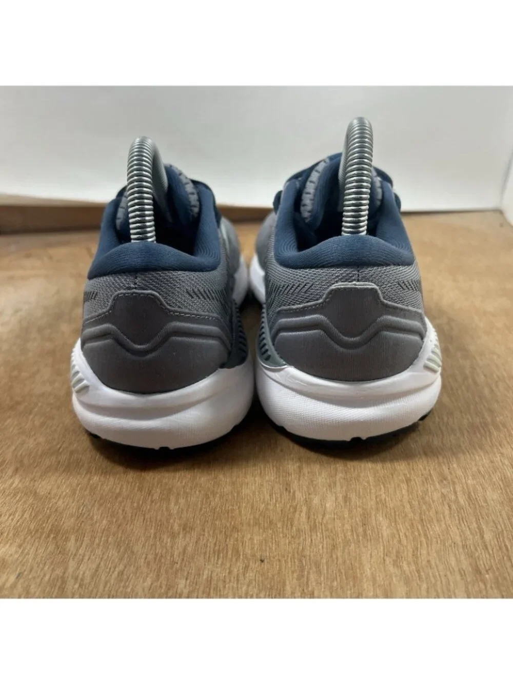 Brooks Addiction GTS 15 Women's Size 8 D Wide Grey Blue Running Shoes